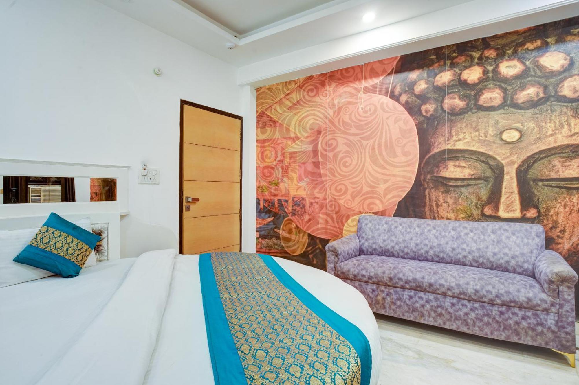 The Hindustan International - Traveller's Choice Award 2025 Of Winning Hotel New Delhi